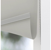 Detailansicht eines Rollos mit Kettenzug