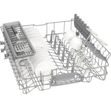 Geschirrspüler Oberkorb mit Geschirr