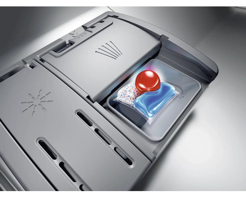 Spülmaschinenfach mit Spülmaschinentabs