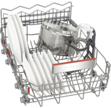 Geschirrspüler Oberkorb mit Geschirr