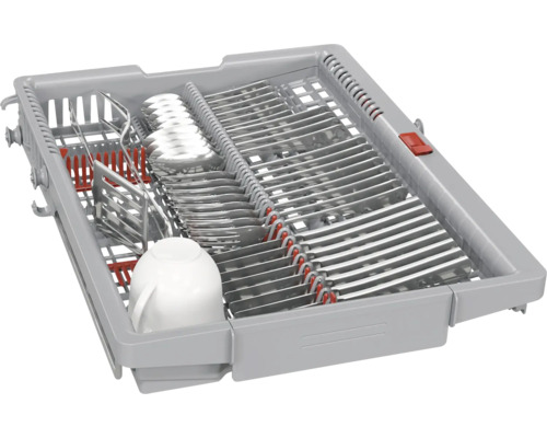 Geschirrspüler Besteckkorb mit Besteck und Tasse