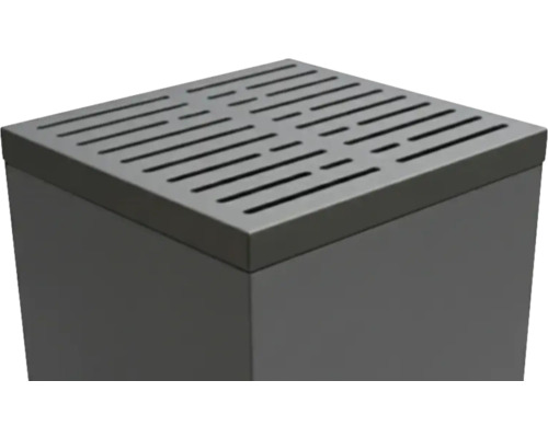 Aufsicht eines Entwässerungsschachts mit Gitterabdeckung