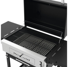 Offener Holzkohlegrill mit Ablageflächen