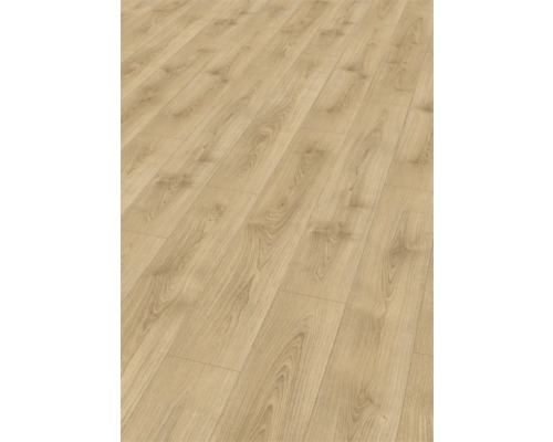 Verlegter Laminatboden mit Holzstruktur