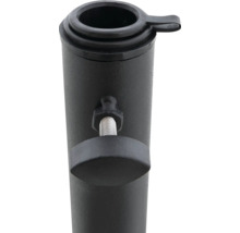 Detailansicht einer Pfostenhalterung mit Schraube zur Befestigung