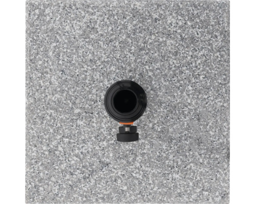 Granitplatte mit Sonnenschirmständer