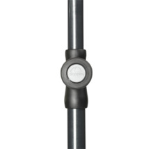 Doppler Logo auf einem Sonnenschirmständer