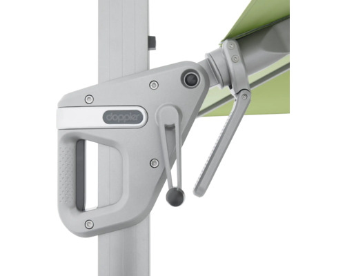 Doppler Logo an einem Sonnenschirm-Bedienungselement mit Kurbel