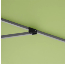 Detailansicht eines Sonnenschirms mit Gestell