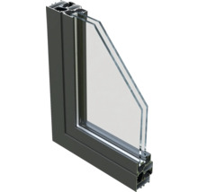 Querschnitt eines grauen Aluminiumfensters mit Doppelverglasung
