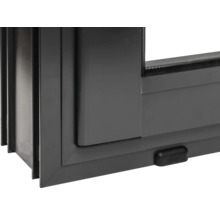 Detailansicht eines Fensters mit Fensterrahmen