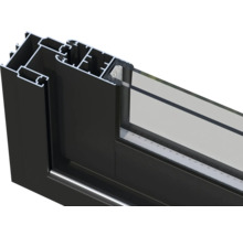 Detailansicht eines Fensterrahmens aus Aluminium mit Glasfüllung