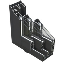 Fensterprofil mit Dreifachverglasung im Querschnitt