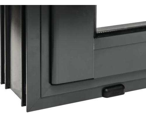 Detailansicht eines Schiebefensters mit Rahmen