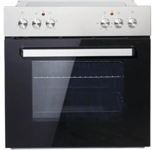 Backofen mit Bedienknöpfen und Glastür