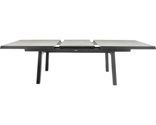 Ausziehbarer Gartentisch mit Tischbeinen