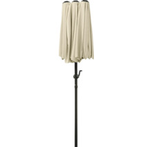 Geschlossener Sonnenschirm mit Kurbelmechanismus