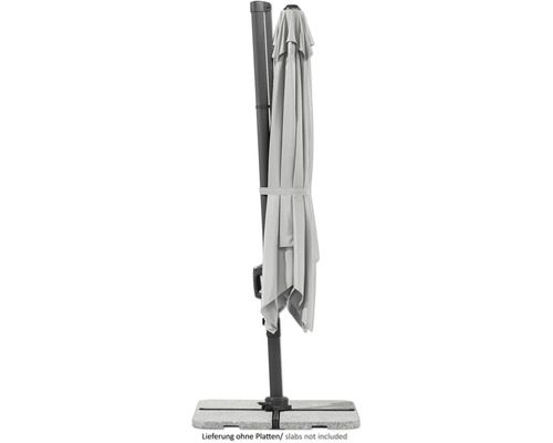 Geschlossener Ampelschirm mit Ständer ohne Platten