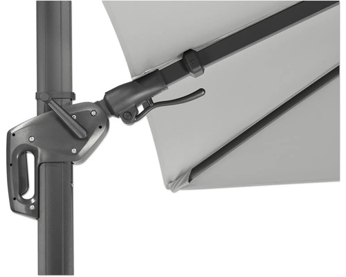 Detailaufnahme eines Sonnenschirms mit Kurbelmechanismus zur einfachen Bedienung.