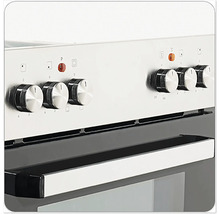 Nahaufnahme eines Herdes mit Drehknöpfen zur Temperatureinstellung