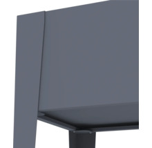 Detailansicht eines Hochbeets aus Metall