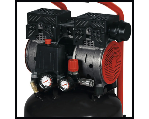 Detailansicht eines Kompressors mit Manometern zur Druckmessung