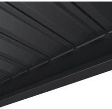 Detailaufnahme des Metalldachs eines Pavillons