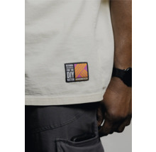 T-Shirt-Etikett mit dem Aufdruck Designed Exclusively for the DIY Nation Hornbach