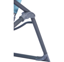 Detailansicht von Campingstuhl-Beinen