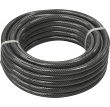 Aufgerollter Wasserschlauch aus Kunststoff