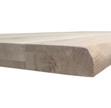 Holzplatte mit abgeschrägter Kante