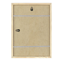 Rückseite eines Holzbilderrahmens mit Aufhängungen