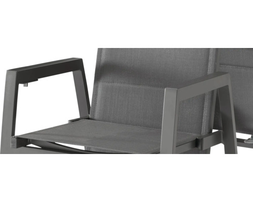 Gartenstuhl mit Textilbespannung und Armlehnen