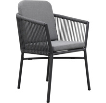 Gartensessel mit Armlehne und grauem Kissen