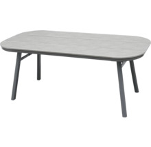 Rechteckiger Gartentisch mit vier Beinen