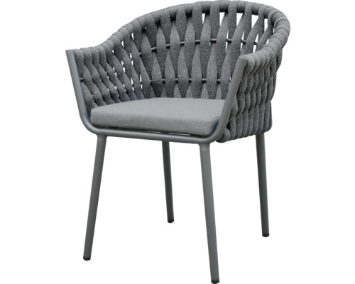 Grauer Gartensessel mit Kissen