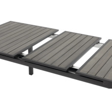 Ausziehbarer Gartentisch mit Holzlatten