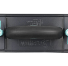 Wolfcraft Handschleifer mit Griff und seitlicher Klemmvorrichtung für Schleifpapier. Wolfcraft Logo.