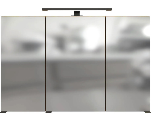 Spiegelschrank mit drei Türen und LED-Aufsatzleuchte für das Badezimmer.