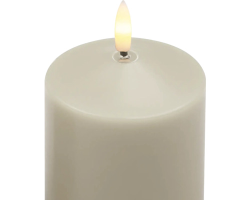 Dekorative LED Kerze mit Flamme