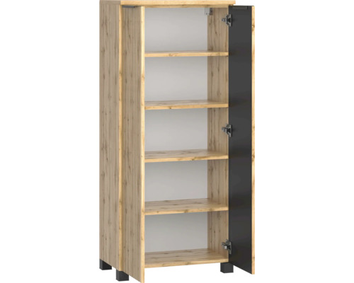 Hochschrank in Eichenoptik mit geriffelter Front, einer offenen schwarzen Tür und fünf Einlegeböden.