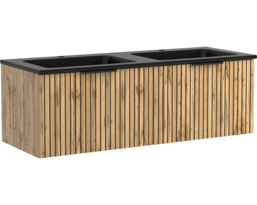 Waschtischunterschrank mit Holzlamellen in Eiche Optik und schwarzem Doppelwaschbecken.