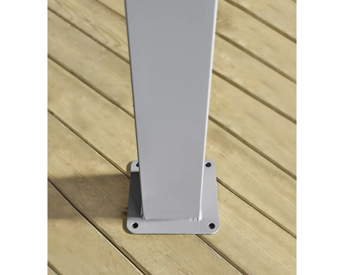 Detailansicht einer Befestigungssäule auf einem Holzboden