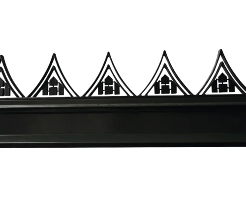 Zaunspitze aus Metall mit dekorativem Muster