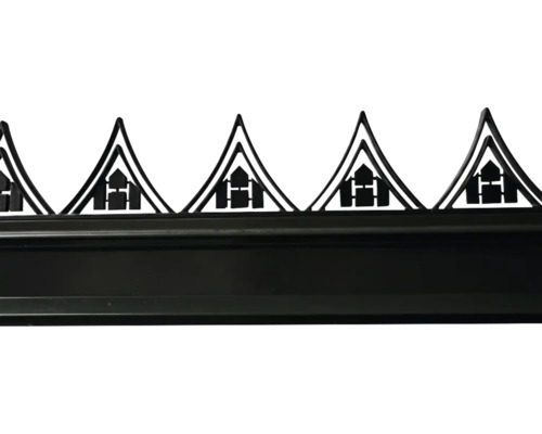 Detailansicht eines Zaunelements mit Zierspitzen