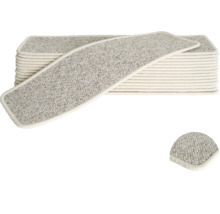 Stufenmatten aus Teppich im Stapel