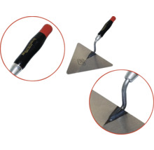 Dreieckige Maurerkelle mit Griff