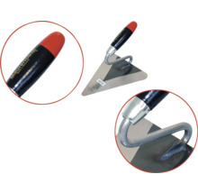 Maurerkelle mit Stahlblatt und Holzgriff