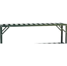 Holzregal aus Metall