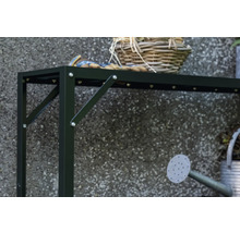 Gartentisch mit Metallrahmen und Korb